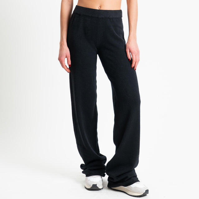 Tensione in-Completo maglia scollo barca + pantalone - nero