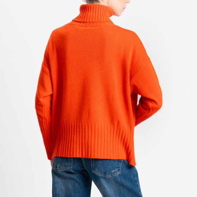 Tensione in-Maglia collo alto misto cashmere - arancio