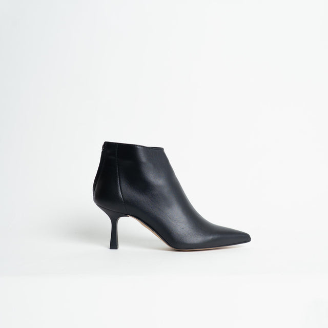 Ovyè- Tronchetto in pelle - Nero