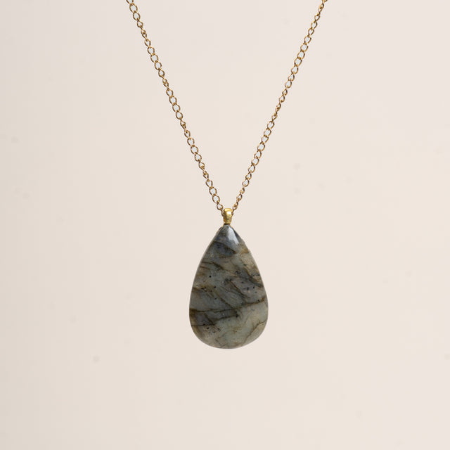 W by Whitemood-Collana pietra LABRADORITE gold - goccia verde