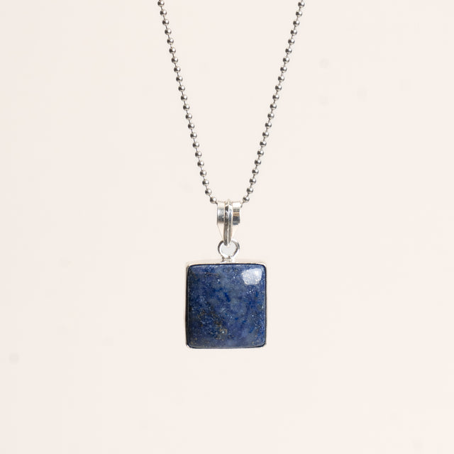 W by Whitemood-Collana pietra SODALITE - square blu