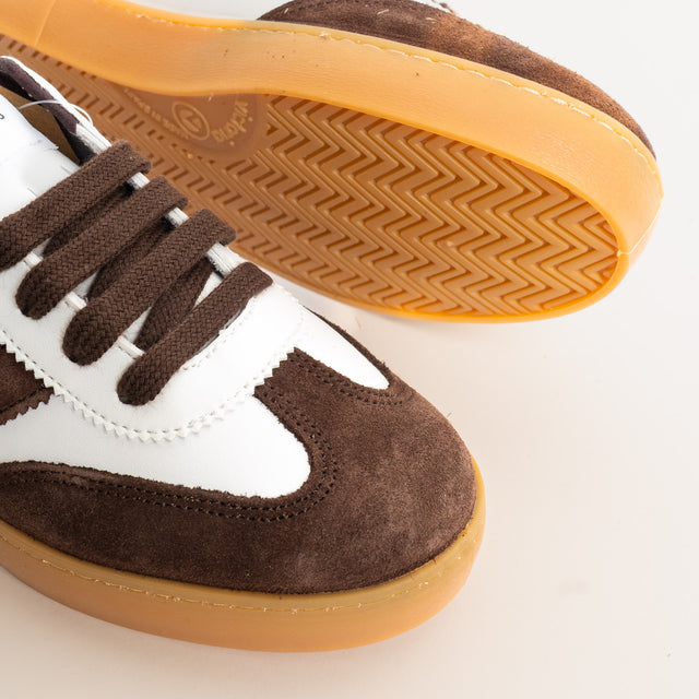 Victoria-Sneakers effetto pelle e camoscio - latte/cioccolato