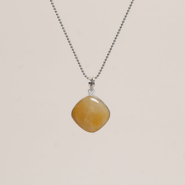 W by Whitemood-Collana pietra YELLOW JASPER - square yellow