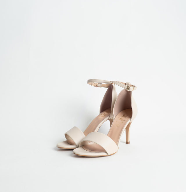Ovyè- Sandalo con tacco in pelle - beige