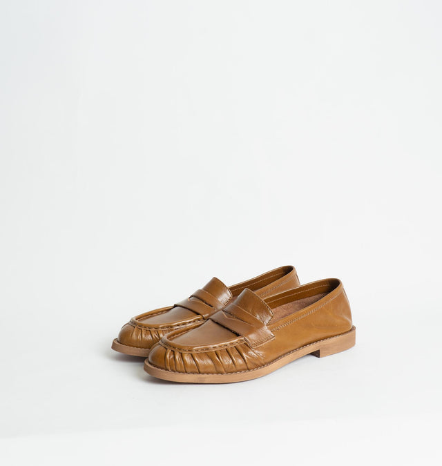 Divine Follie-Mocassino in pelle - cuoio