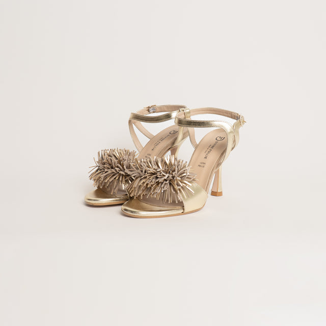 Divine Follie-Sandalo con applicazione - laminato oro/beige