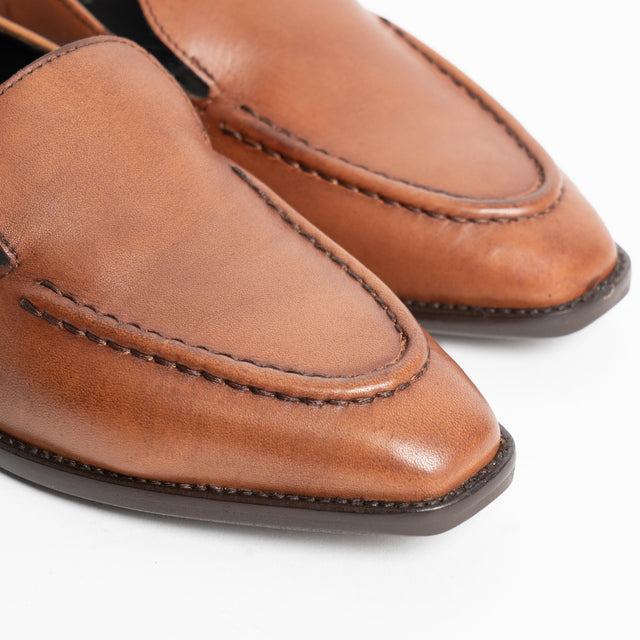 Ovyè-Mocassino in pelle - cuoio