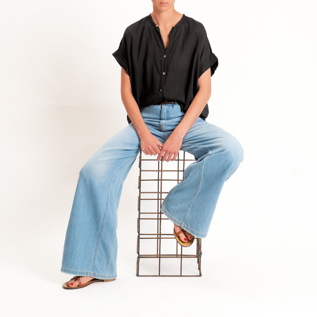 Tensione in-Camicia in mussola manica scesa - nero