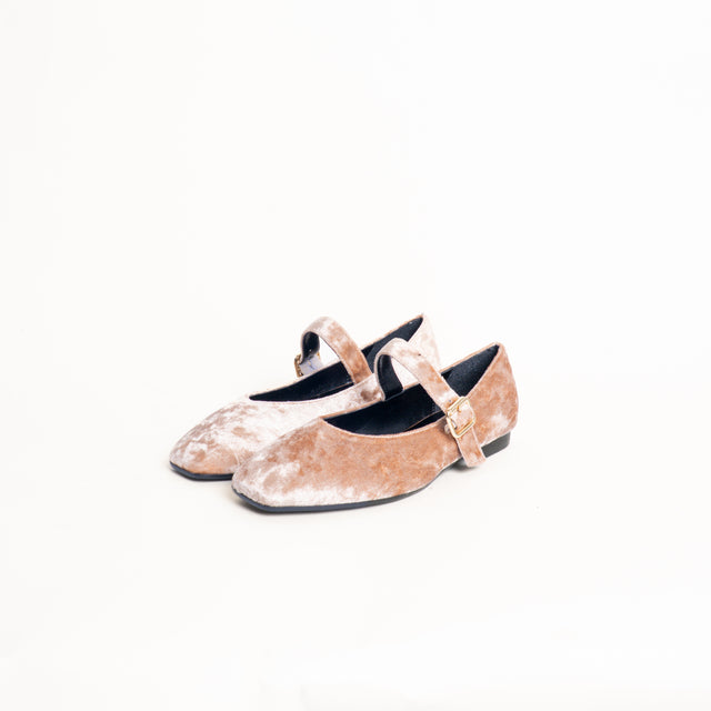 Lucrezia D'Altavilla-Ballerina cinturino - ciniglia rosa