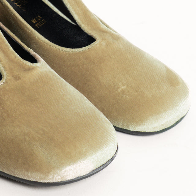 Lucrezia D'Altavilla-Scarpa mary jane cinturino T - ciniglia taupe