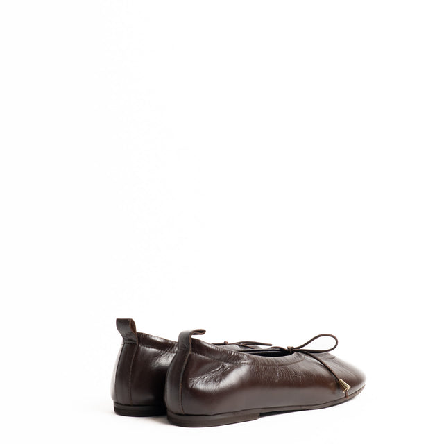 Divine follie-Ballerina in pelle - moro