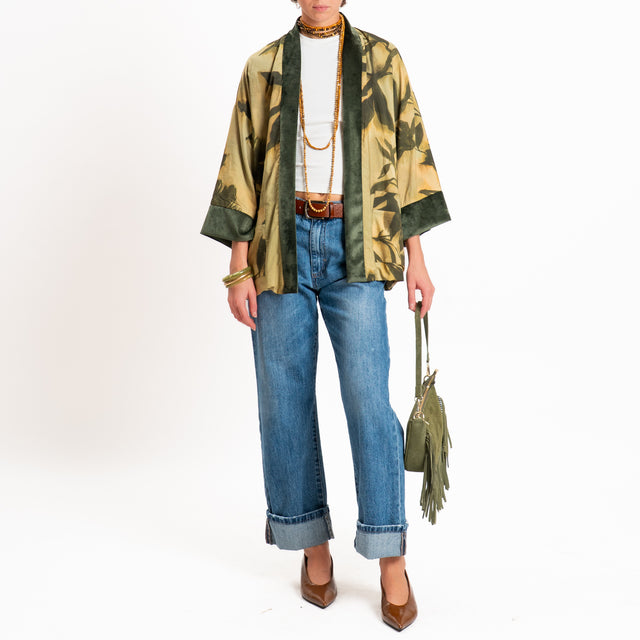 Dixie-Kimono corto fantasia foglie - olio/verde