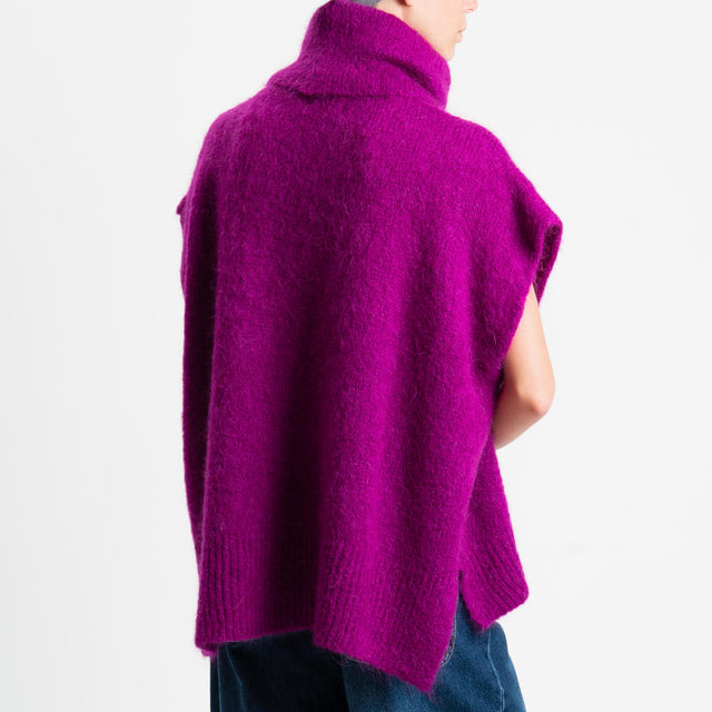 Dixie-Maglia mohair smanicata collo alto - ortensia