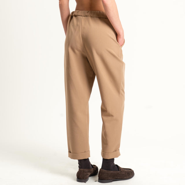 Dixie-Pantalone con pinces elastico dietro - cammello