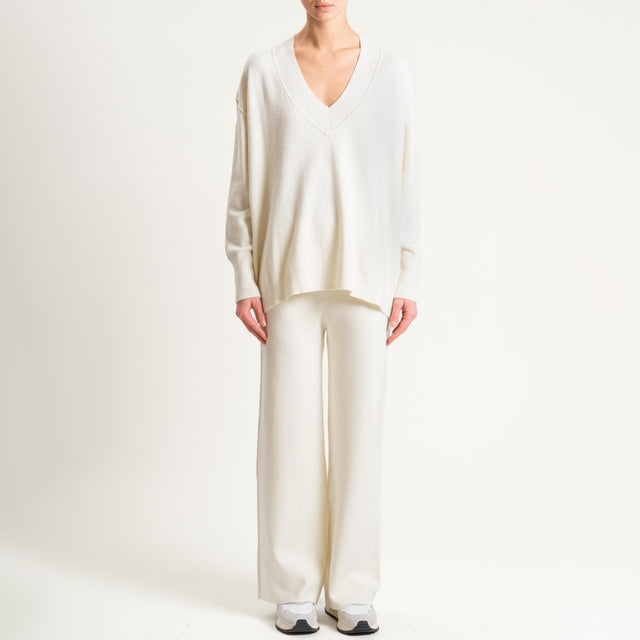 Haveone- Completo in maglia scollo v - panna