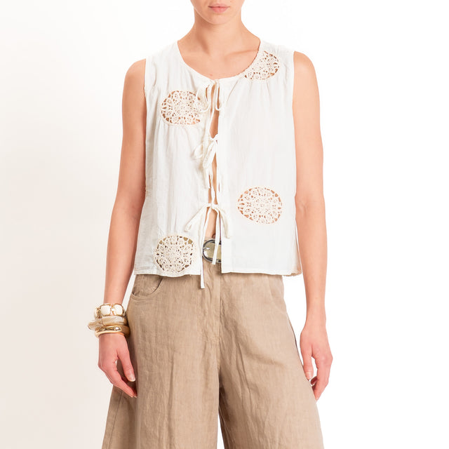 Haveone-Gilet mussola con ricami - burro