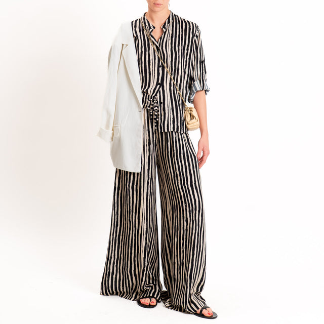 Haveone-Camicia fantasia righe collo coreana - sand/nero