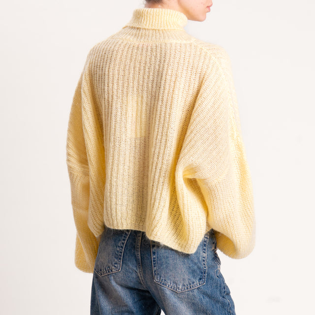 Kontatto-Maglia mohair collo alto coste inglesi - giallo