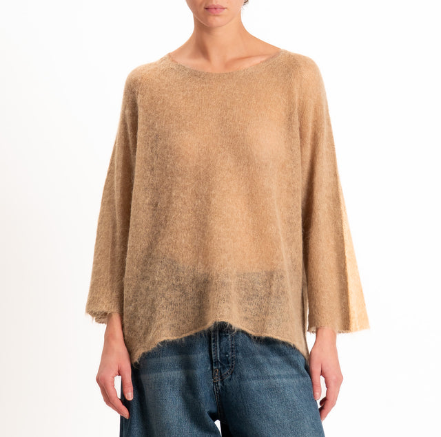 Kontatto-Alpaca blend 3/4 sleeve crewneck sweater - putty
