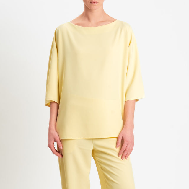 Kontatto-Completo blusa e pantalone tessuto fluido - giallo