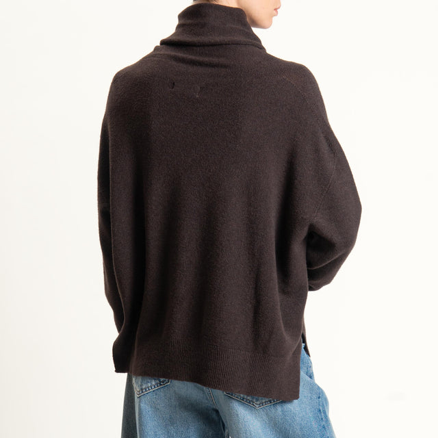 Kontatto-Maglia collo alto spacchi laterali (QS) - moro