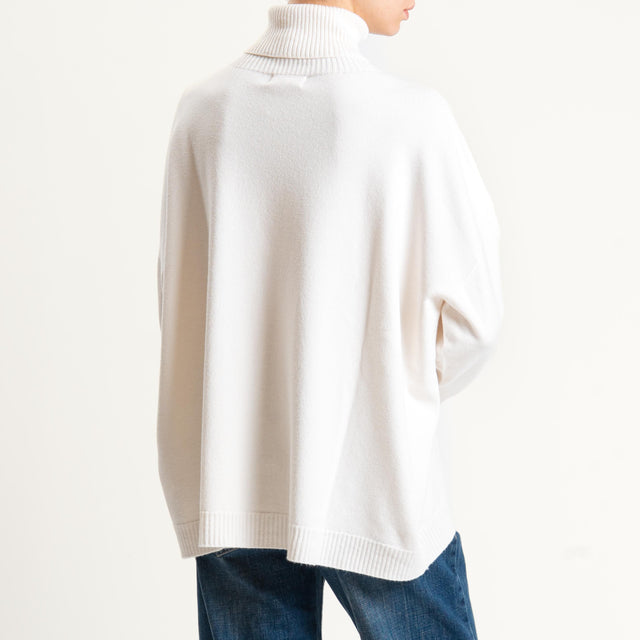 Kontatto-Maglia over collo alto (QS) - panna