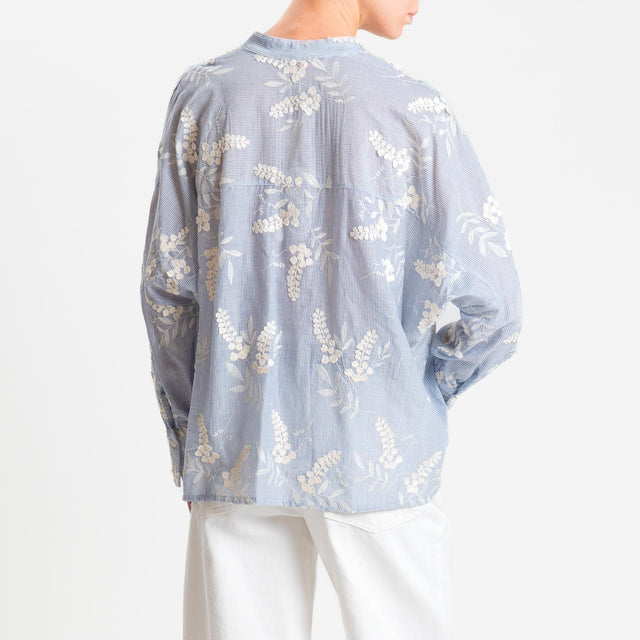 Kontatto- Camicia collo coreana a righe con ricami - azzurro/burro