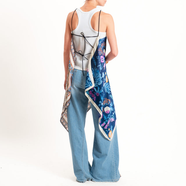 Kontatto-Top con foulard fantasia - latte/blu/cioccolato