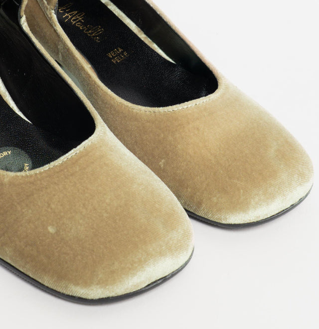 Lucrezia D'altavilla- Scarpe Mary Jane - ciniglia beige