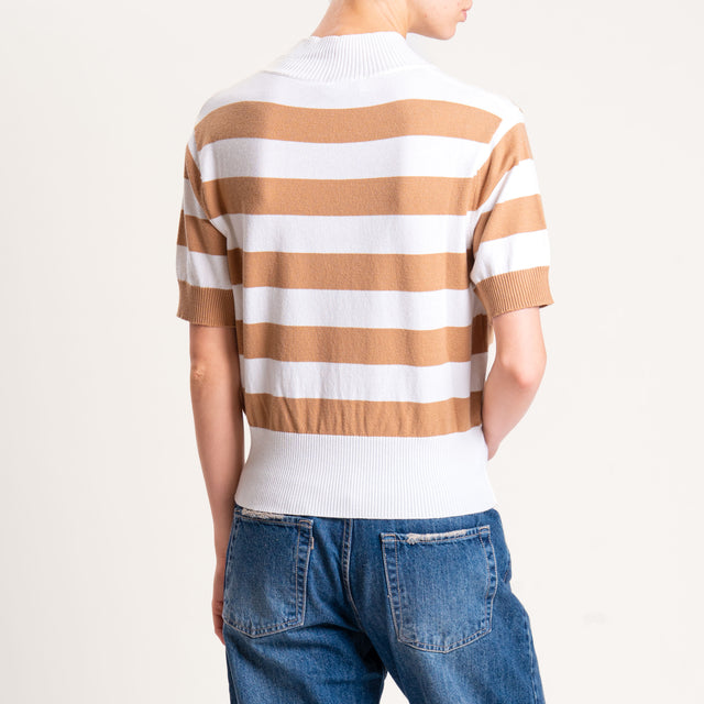 Motel-Maglia righe collo montato - panna/cammello