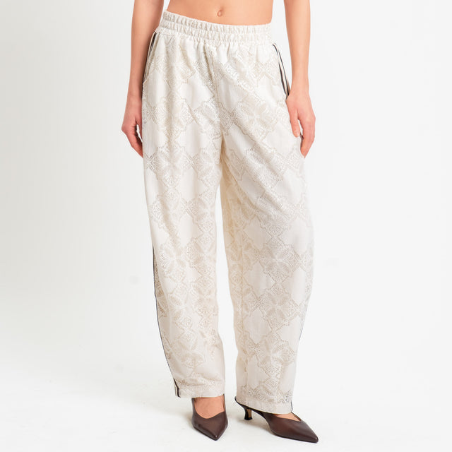 Motel-Pantalone macramè bande laterali elastico in vita - burro/moro