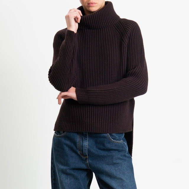 Motel-Maglia collo alto costa inglese spacchi laterali - moro