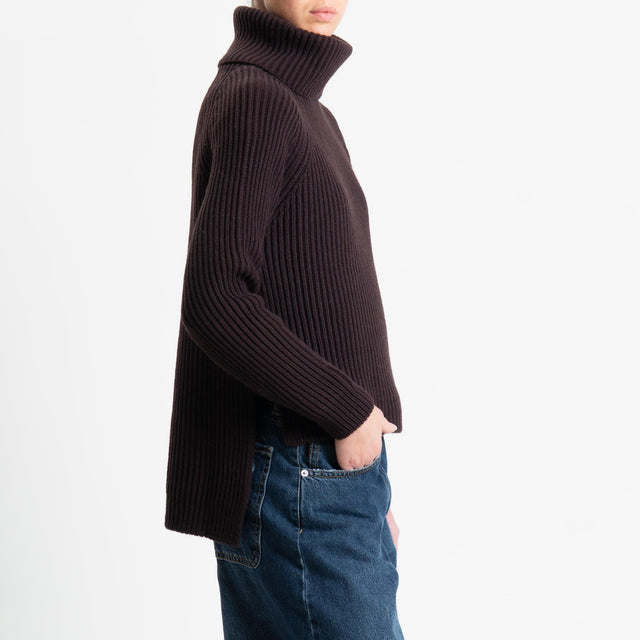 Motel-Maglia collo alto costa inglese spacchi laterali - moro