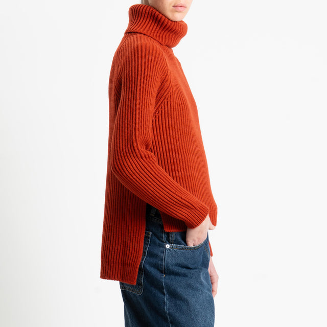 Motel-Maglia collo alto costa inglese spacchi laterali - ruggine