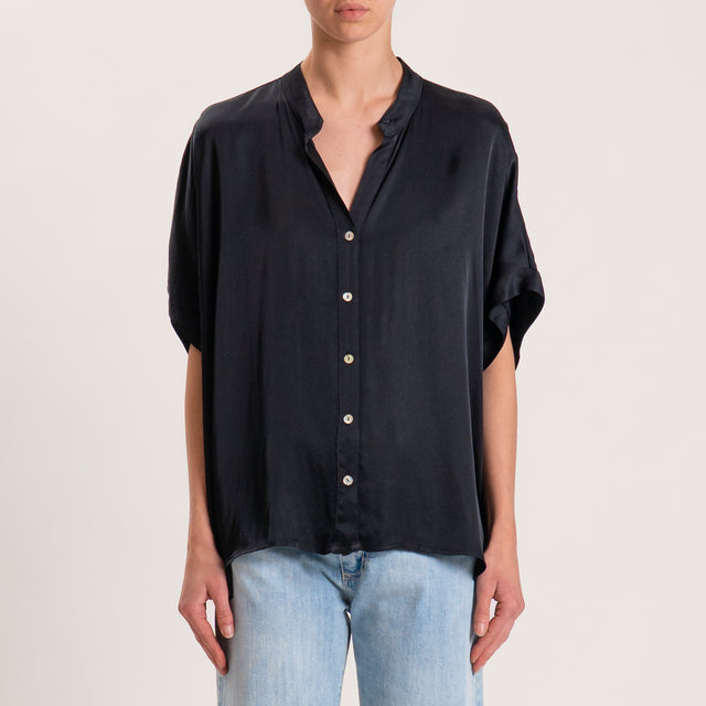 Motel-Camicia satin collo coreana manica scesa - nero
