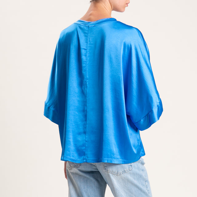 Blusa Motel de satén con mangas caídas - Azul claro