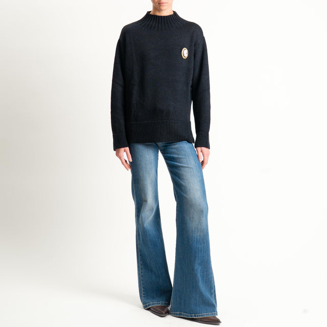 Motel-Maglia collo montato misto alpaca con spilla - nero