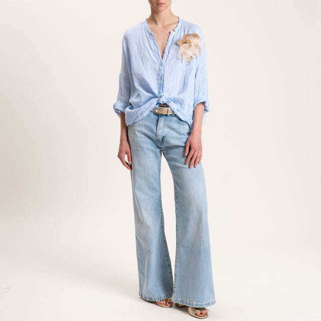 Motel-Camicia in lino con spilla - cielo