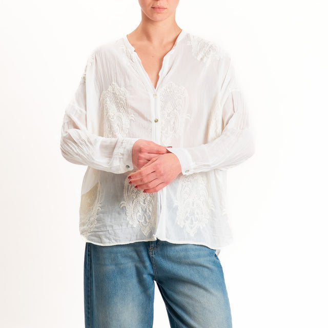 Motel-Camicia mussola misto seta con ricami - latte