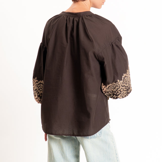 Motel-Camicia mussola manica palloncino con ricami - caffe'