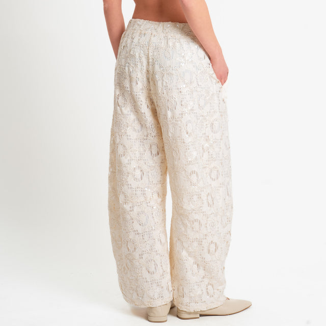 Motel-Pantalone in pizzo macramè con micro pailettes elastico in vita - burro