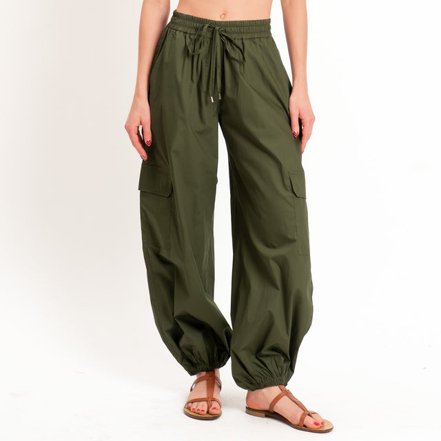 Motel-Pantalone cargo parachute con coulisse - militare