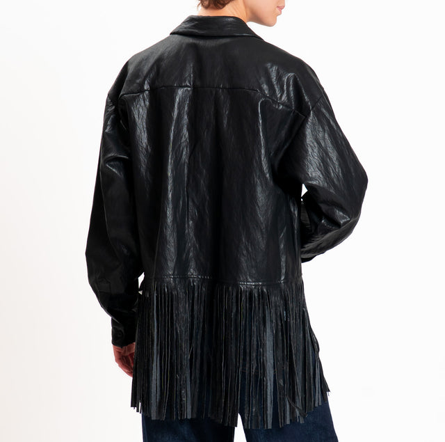 Motel-Giacca camicia similpelle con frange - nero