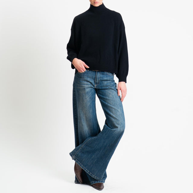 Motel-Maglia collo montato 100% lana - nero