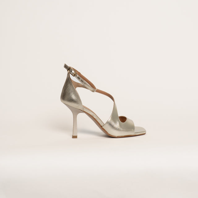 Ovyè-Sandalo con tacco - laminato oro