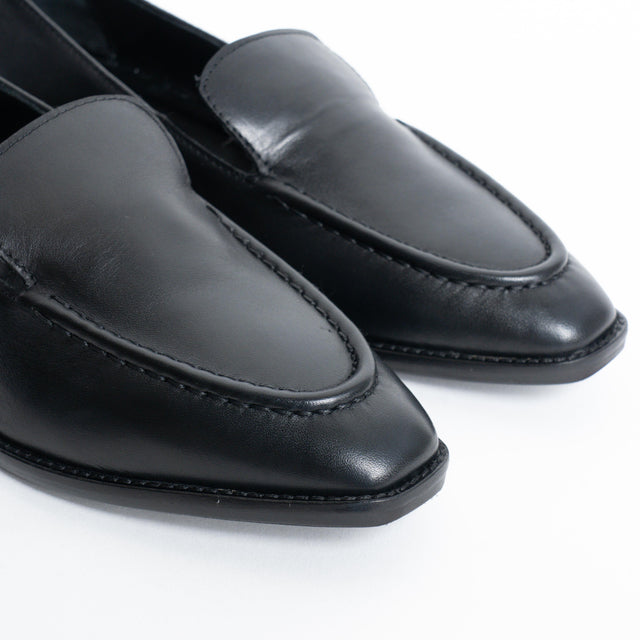 Ovyè-Moccassino in pelle - nero