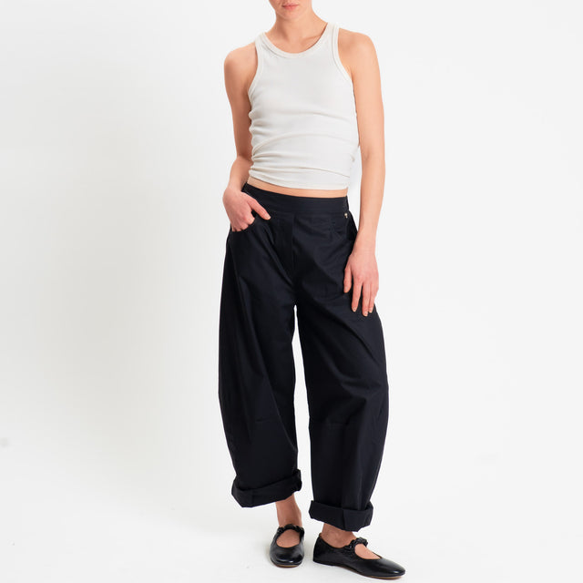 Philia Loft-Pantalone barrel in popeline di cotone - nero