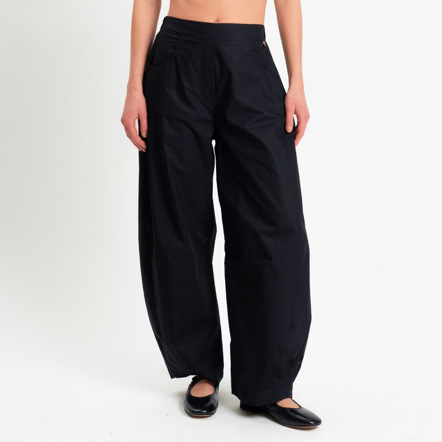 Philia Loft-Pantalone barrel in popeline di cotone - nero