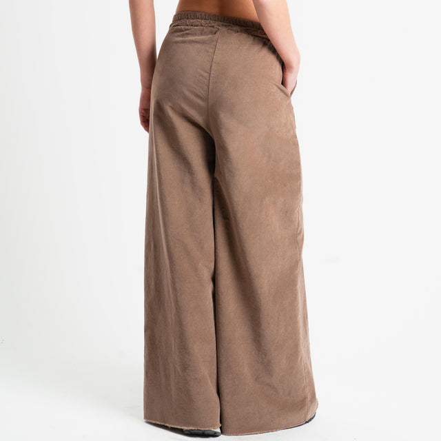 Philia Loft-Pantalone palazzo velluto diagonale elasticizzato sfrangiato - castagna