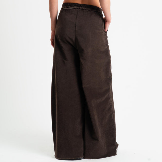 Philia Loft-Pantalone palazzo velluto diagonale elasticizzato sfrangiato - moro